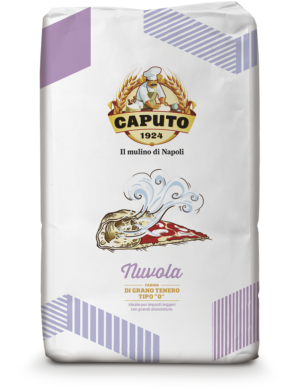 La Harina Caputo Nuvola es la harina ideal para la preparación de pizzas napolitanas ligeras y alveoladas. ¡Haz que tu pizzería destaque en el mercado!